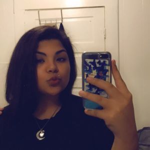 Meet your Posher, Raquel